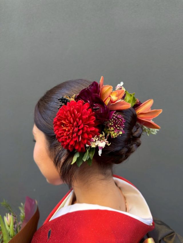 2026.1.12
成人の日のお手伝いをさせていただきました
おめでとうございます㊗️

#茅ヶ崎#成人の日#美容室はんなり 
#ewalu#生花の飾り